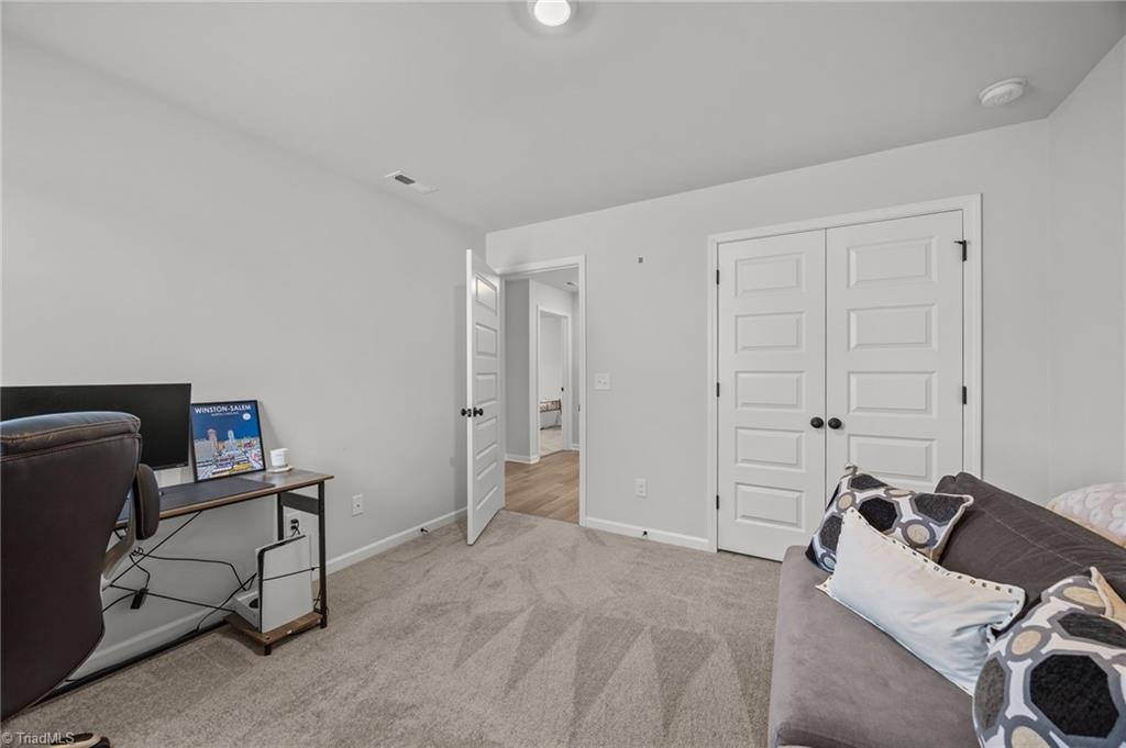 7267 Huntgate Drive, Kernersville