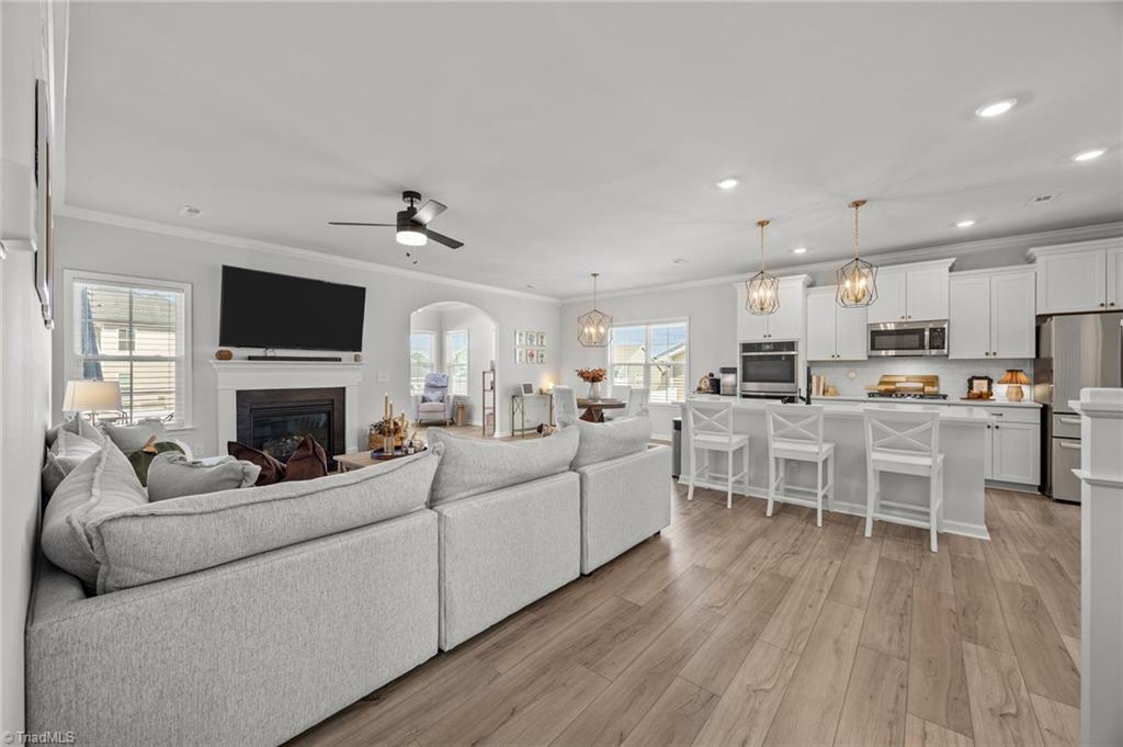 7267 Huntgate Drive, Kernersville
