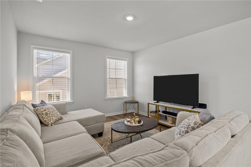 7267 Huntgate Drive, Kernersville