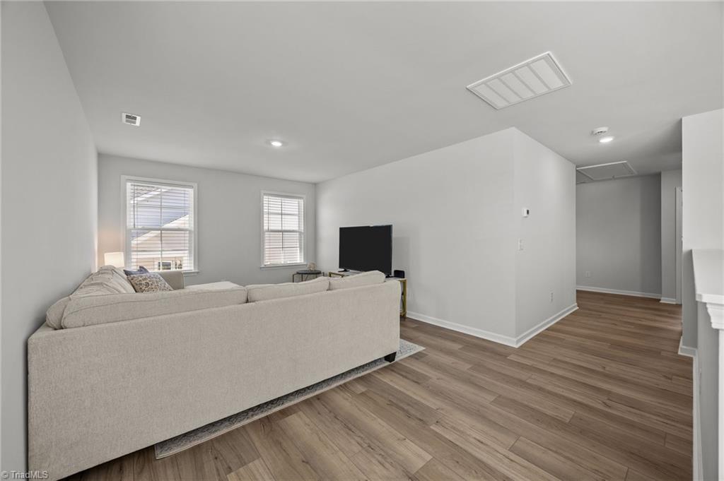 7267 Huntgate Drive, Kernersville