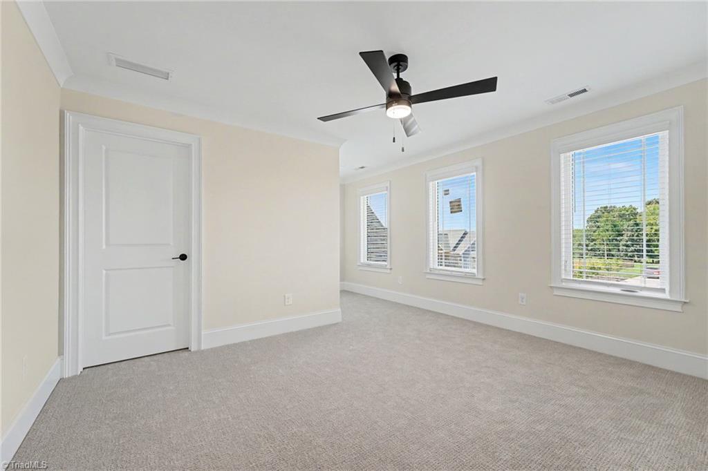 7616 Dovefield Drive, Stokesdale