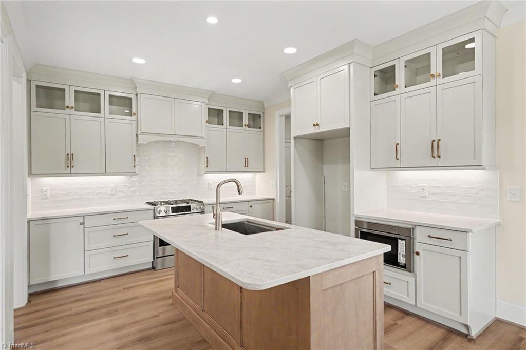 7616 Dovefield Drive, Stokesdale