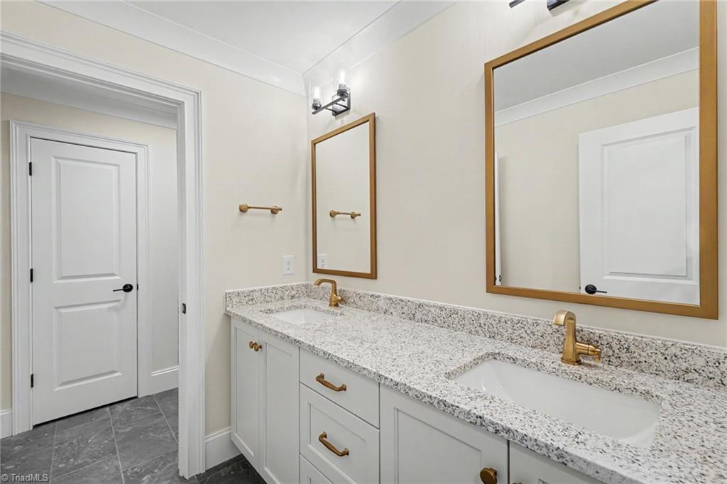 7616 Dovefield Drive, Stokesdale