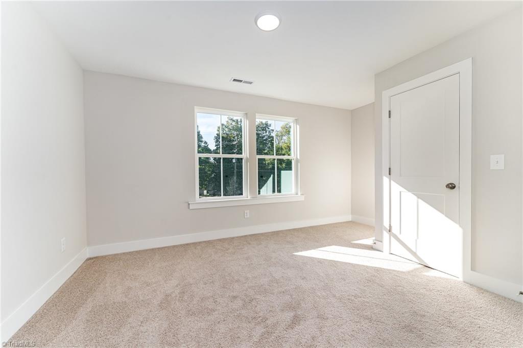 4659 Canter Park Lane, Greensboro