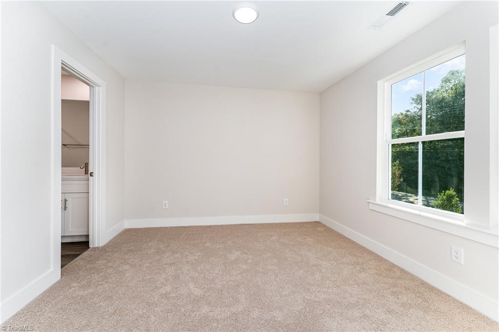 4659 Canter Park Lane, Greensboro