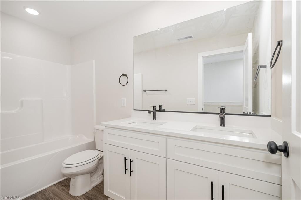 3601 Bridleton Ridge Trail, Greensboro