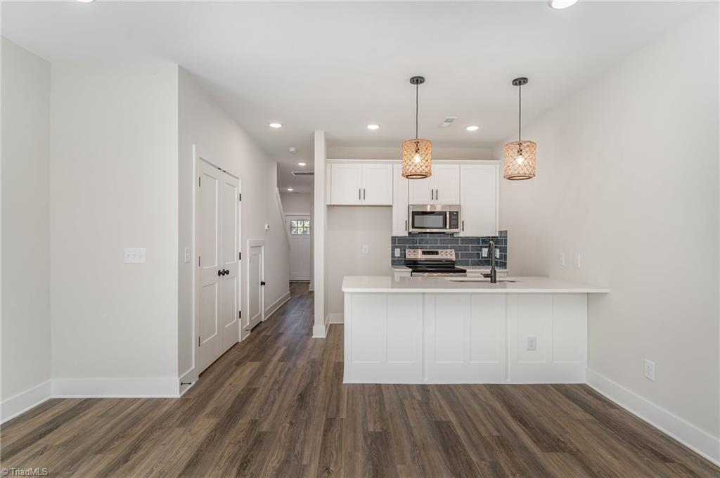 4657 Canter Park Lane, Greensboro