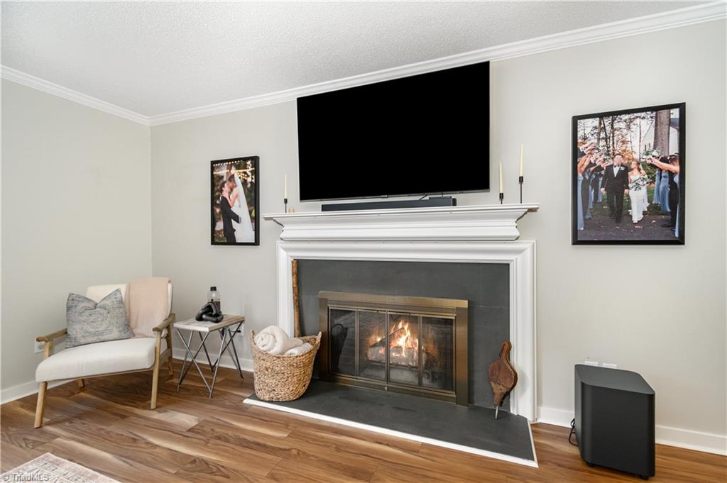 1127 Gatehouse Road