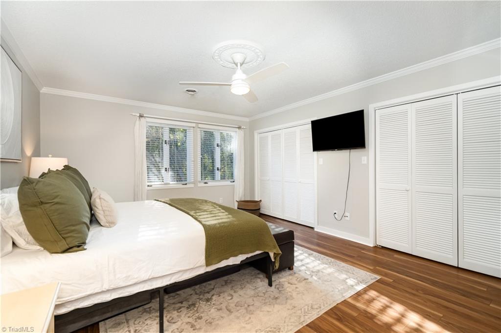 1127 Gatehouse Road