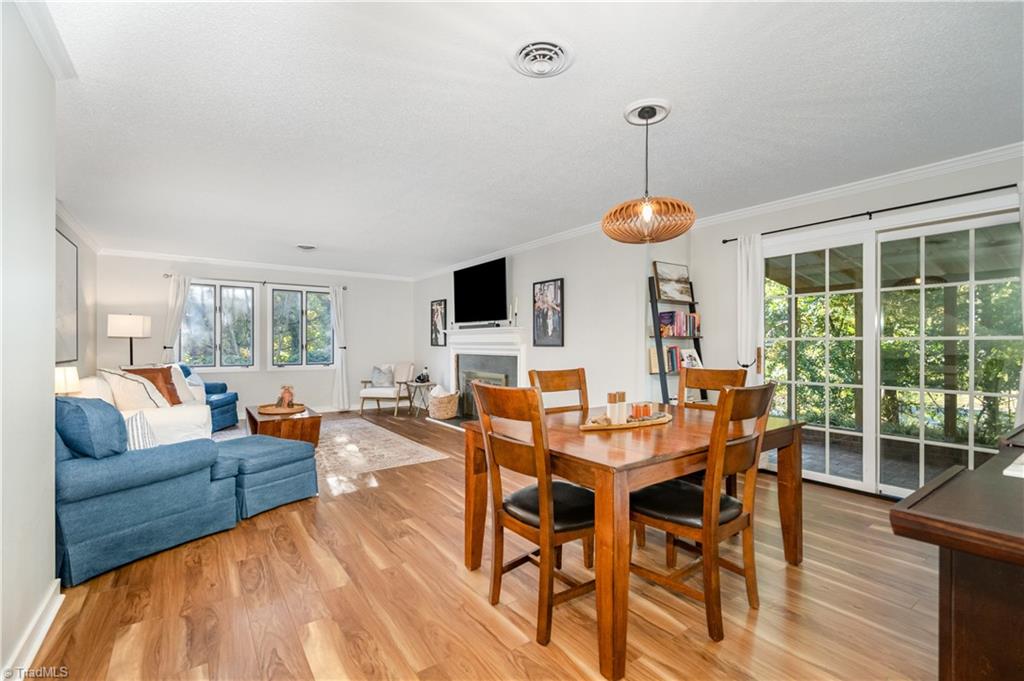 1127 Gatehouse Road