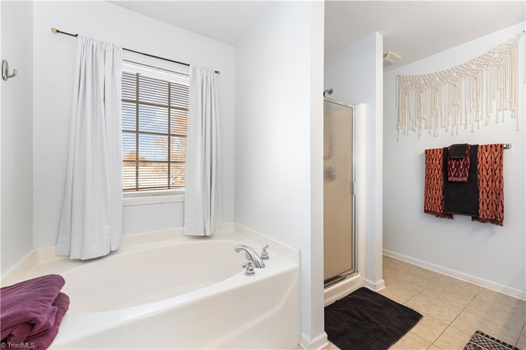 5621 Sycamore Glen Road