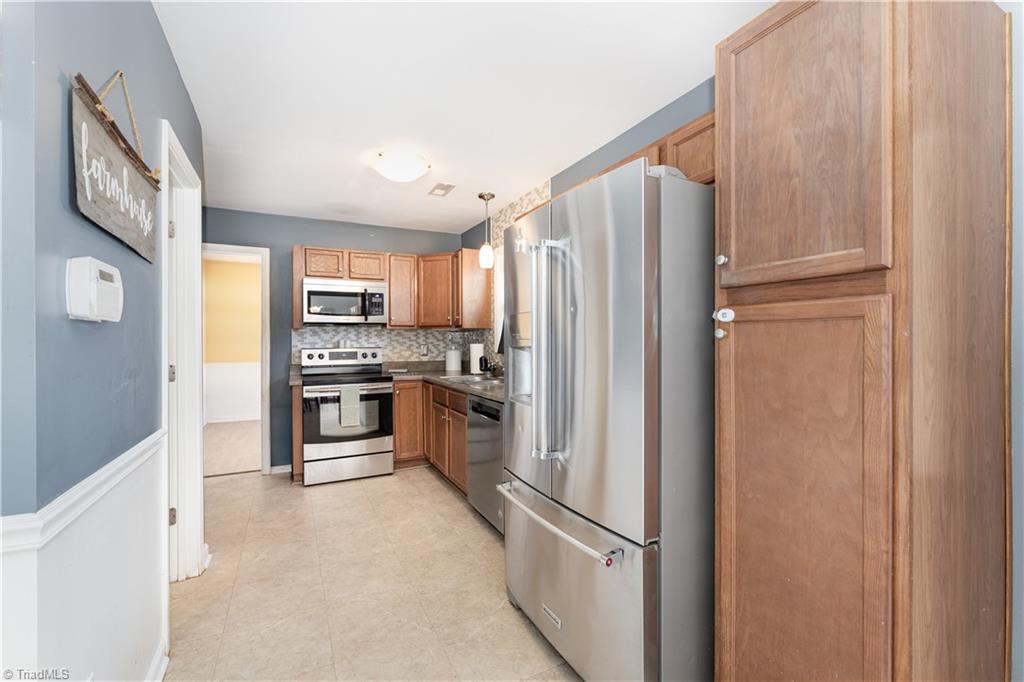 5621 Sycamore Glen Road