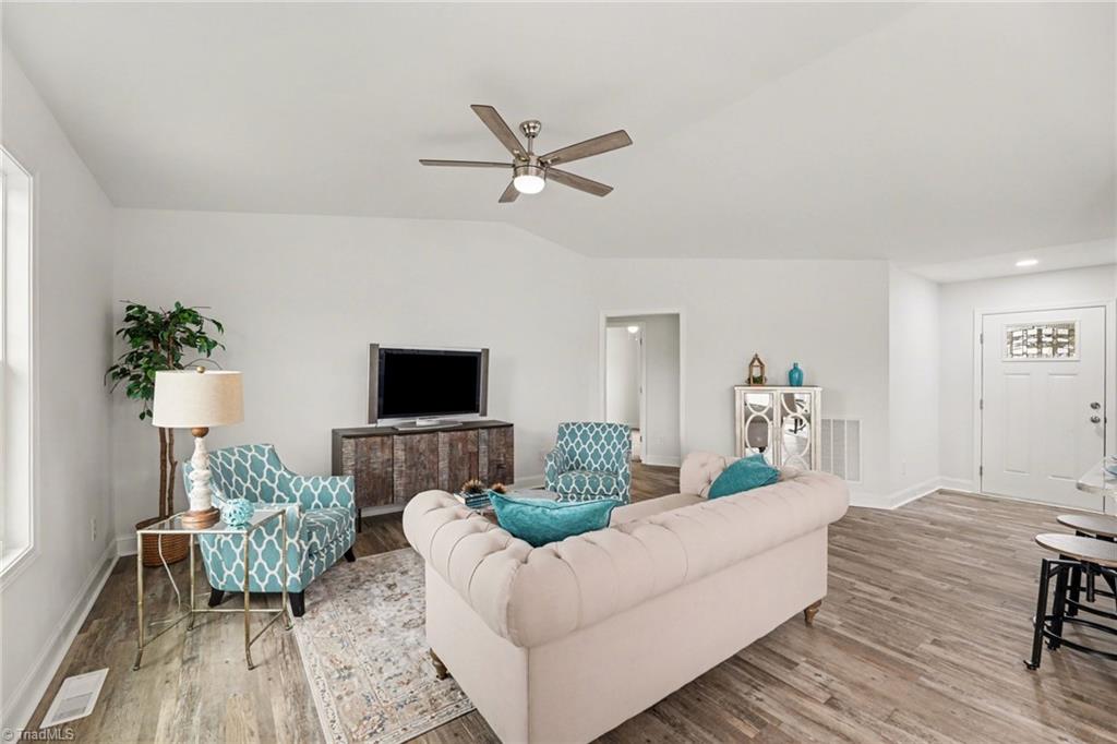 109 Knight Farm Road