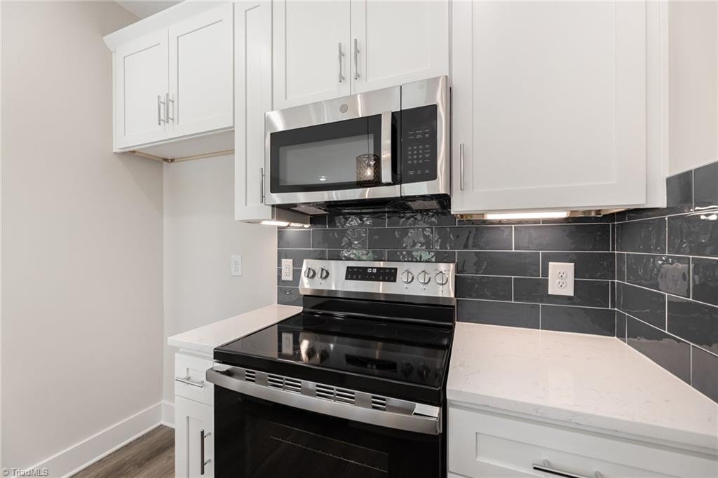 4647 Canter Park Lane