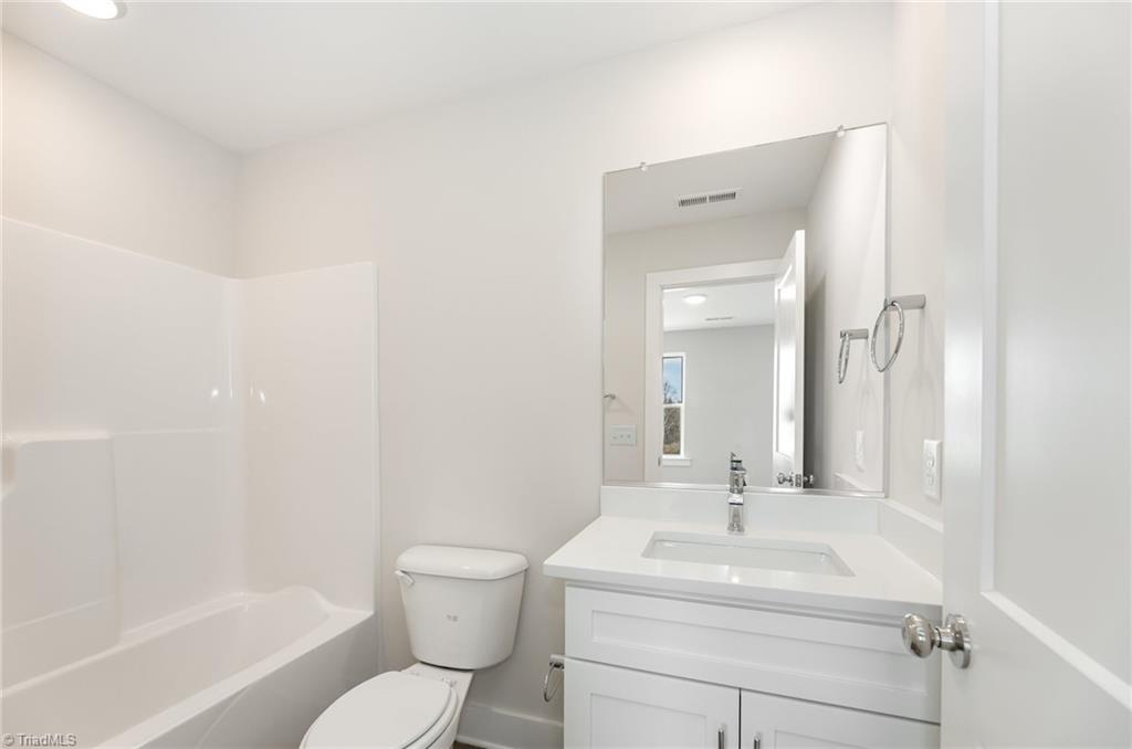 4647 Canter Park Lane