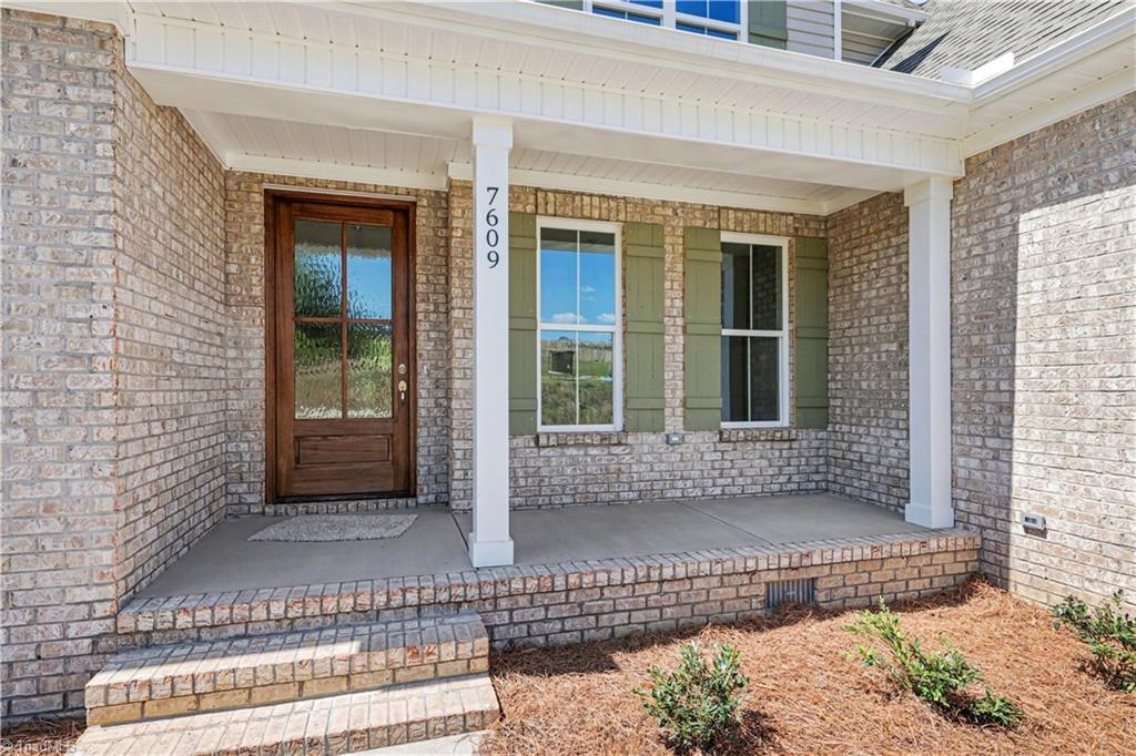 7609 Sir William Drive