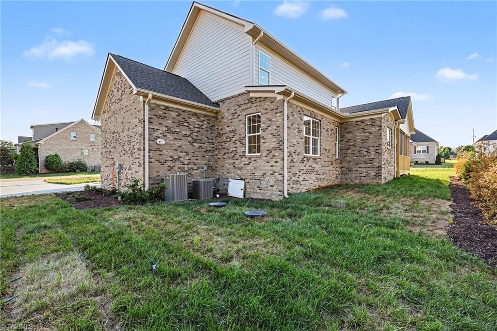7400 Harkwood Court