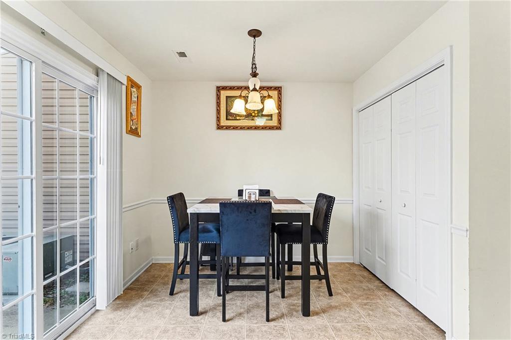 3869 Hickswood Creek Drive