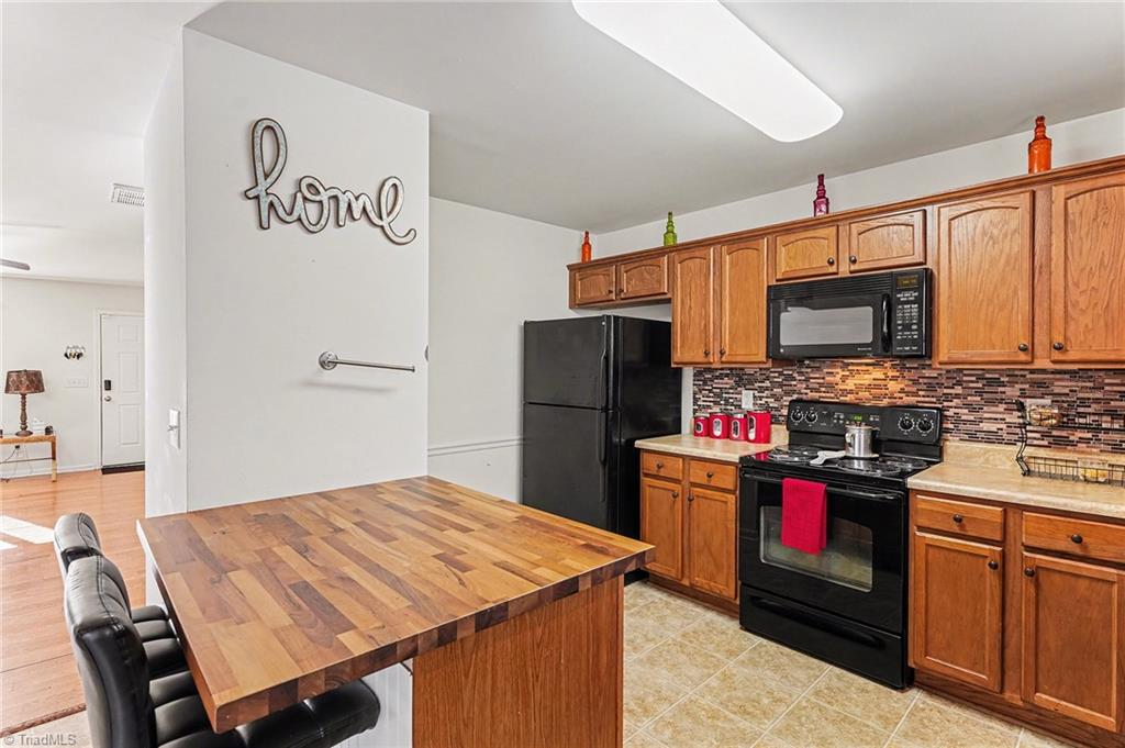 3869 Hickswood Creek Drive