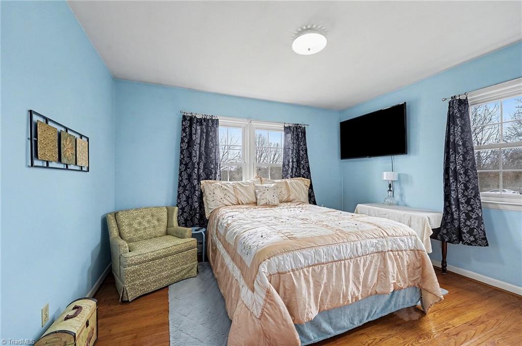 8309 Prince Edward Road