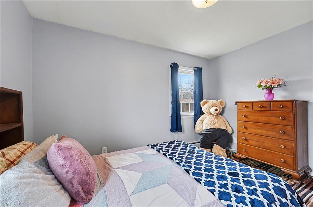 8309 Prince Edward Road