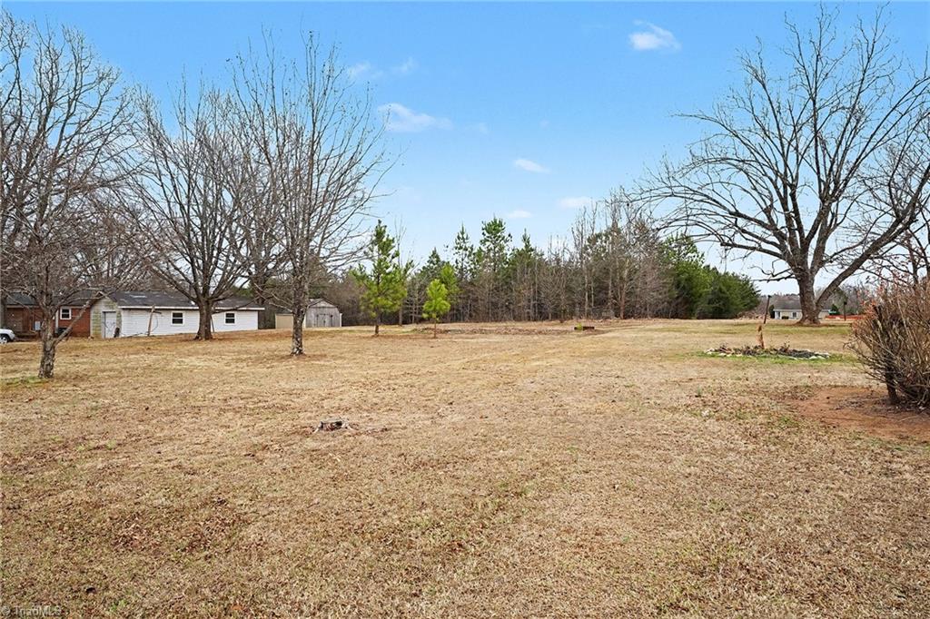 8309 Prince Edward Road