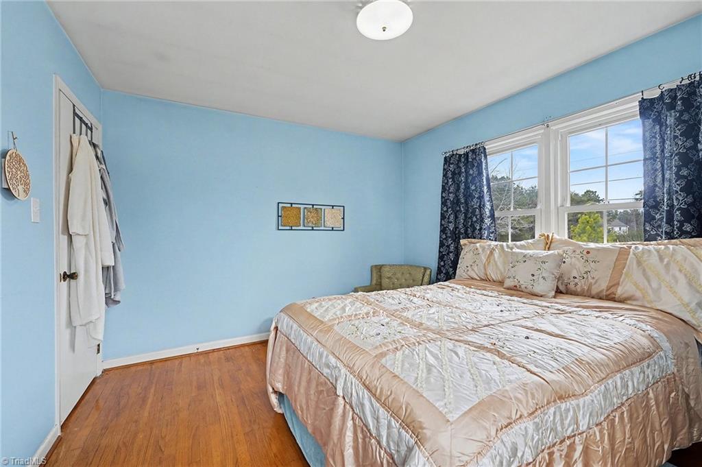 8309 Prince Edward Road