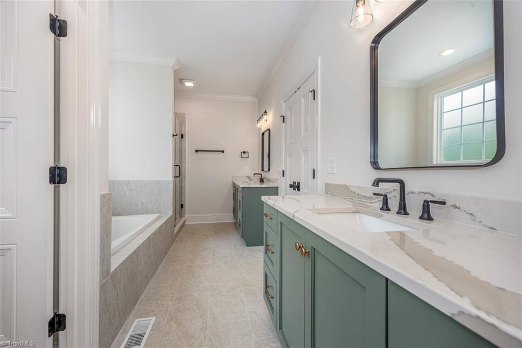 184 Providence Trail