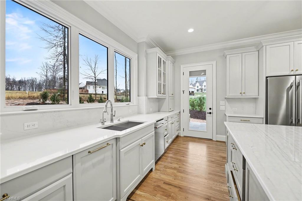 8799 Knoll Creek Court