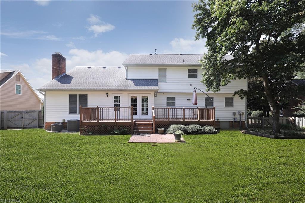 3908 Sandlewood Road