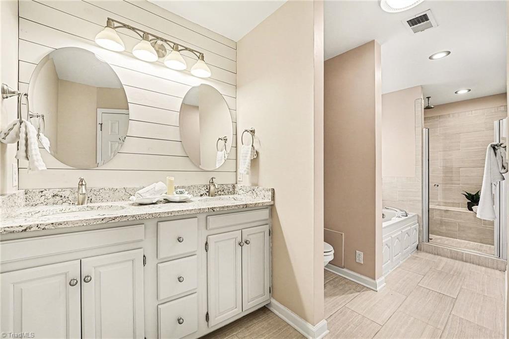 3908 Sandlewood Road