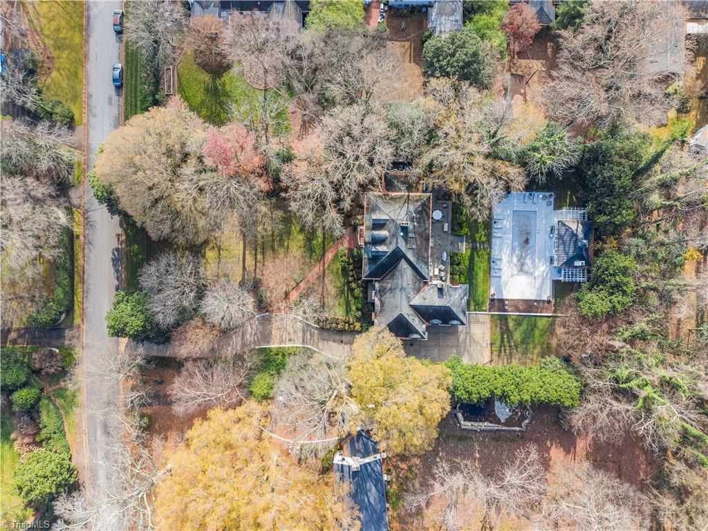 2307 Princess Ann Street