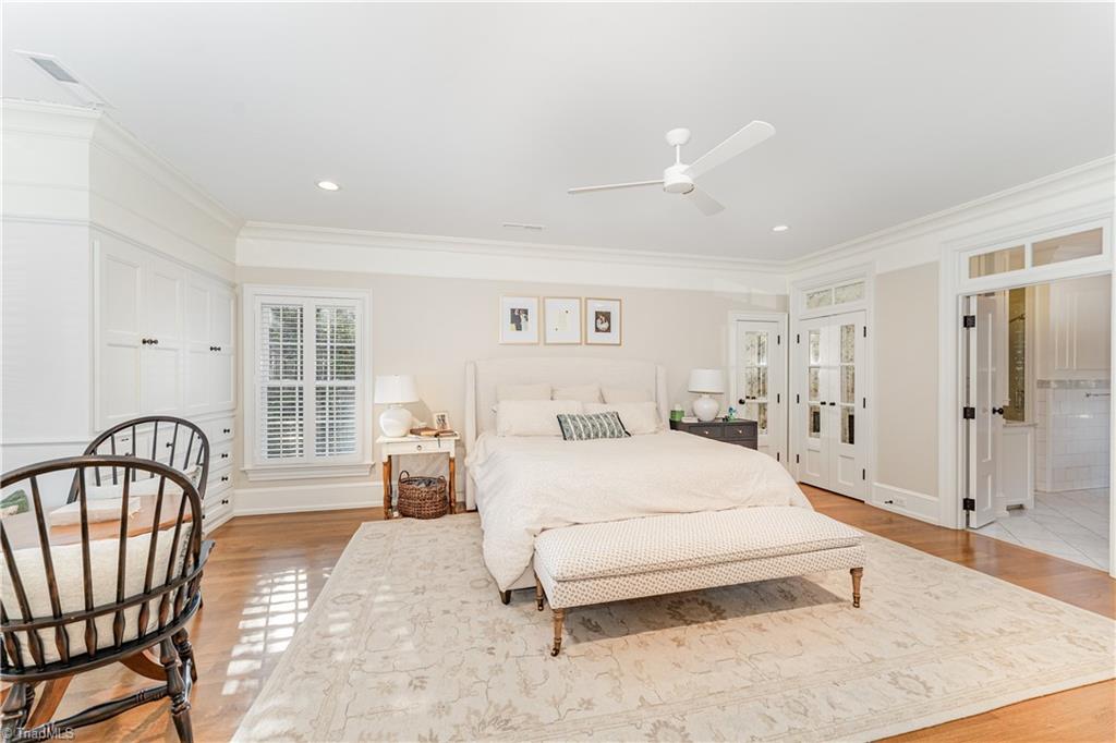 2307 Princess Ann Street