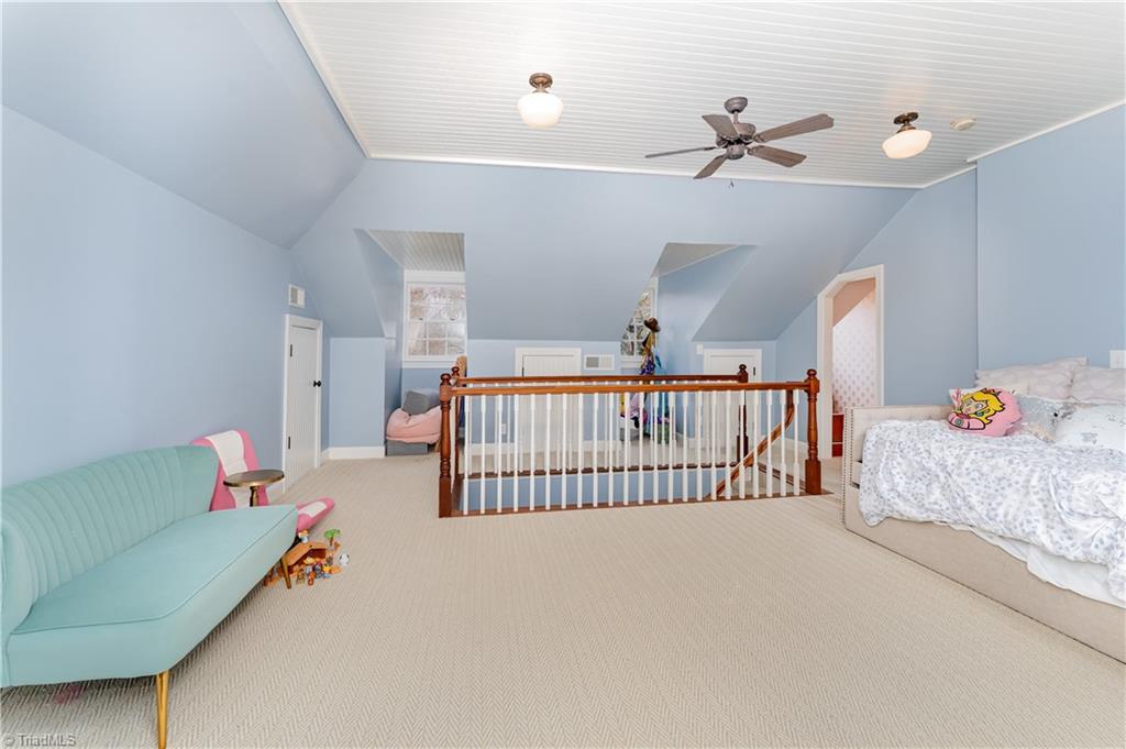 2307 Princess Ann Street