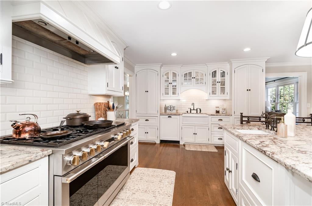 2307 Princess Ann Street