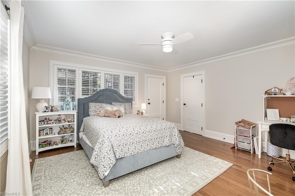 2307 Princess Ann Street