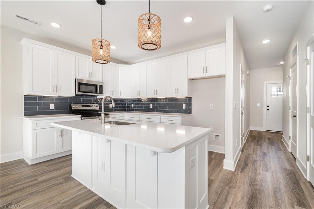 3611 Bridleton Ridge Trail