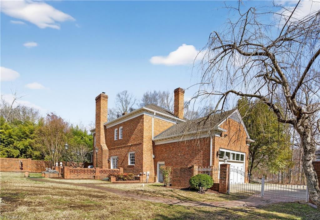 3316 Rockingham Road