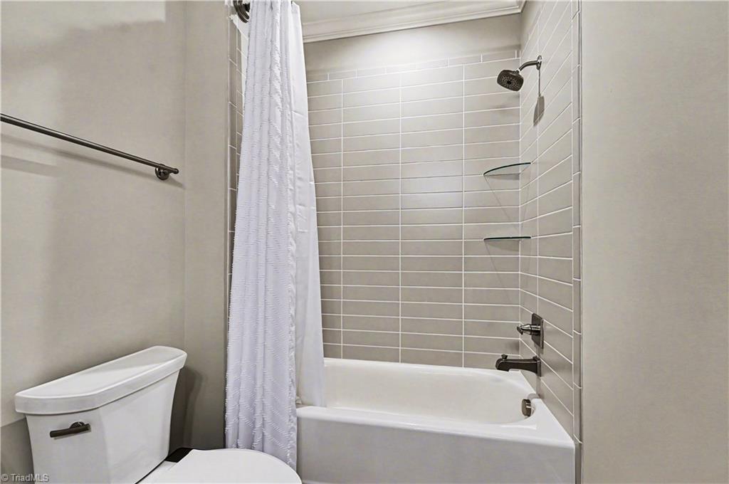 3901 Tee Island Court