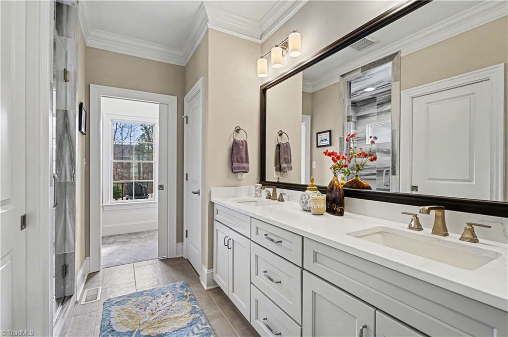 3901 Tee Island Court