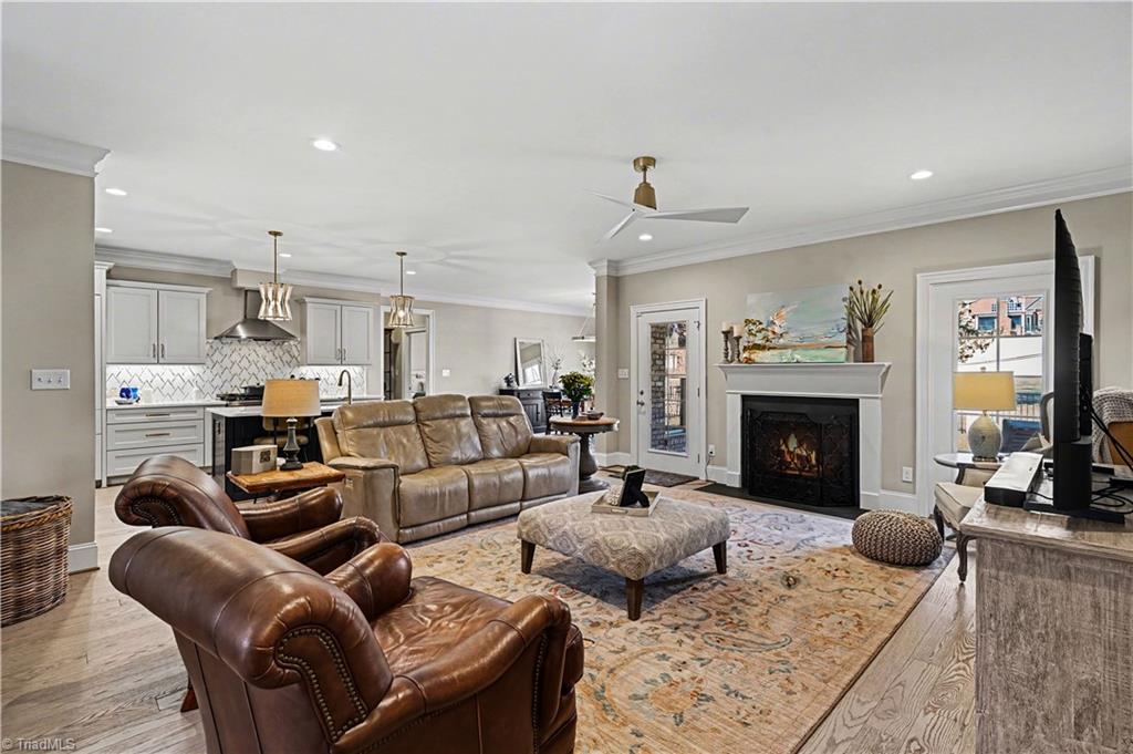 3901 Tee Island Court