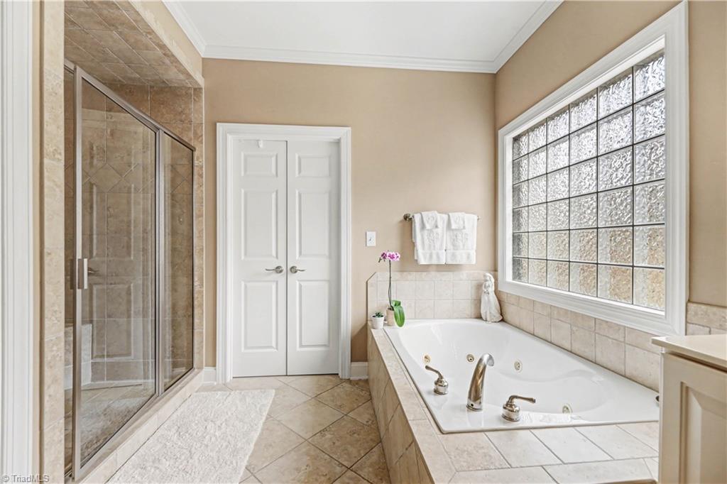 5505 Seven Gates Drive