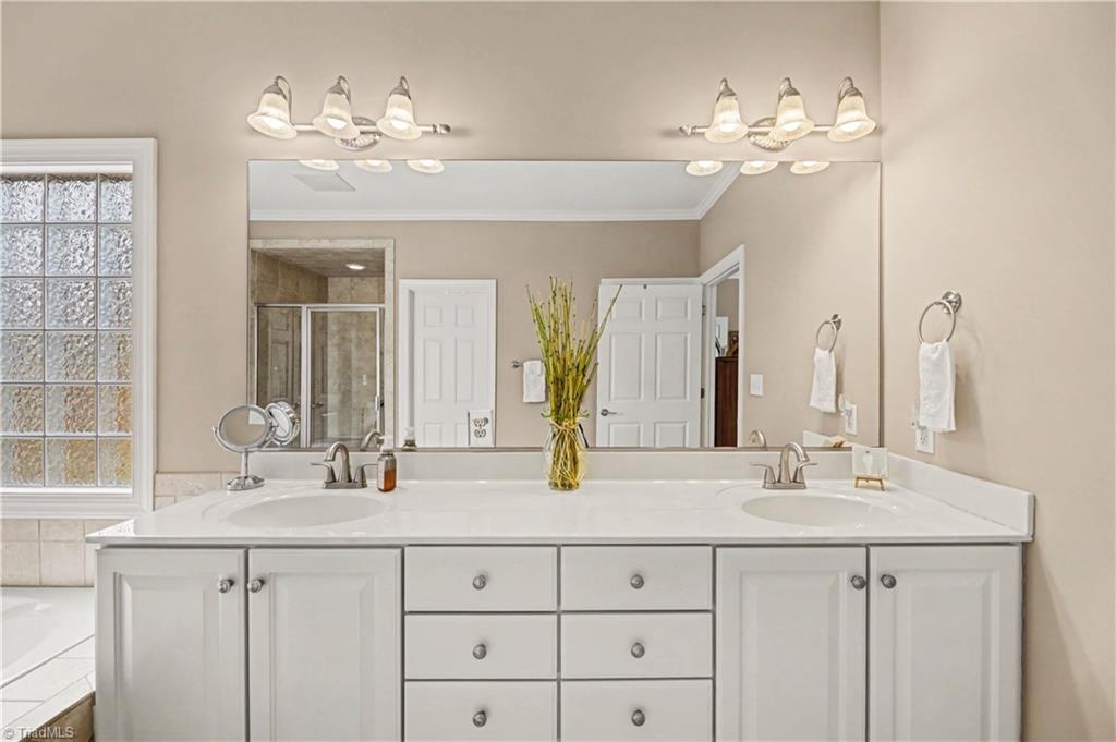 5505 Seven Gates Drive