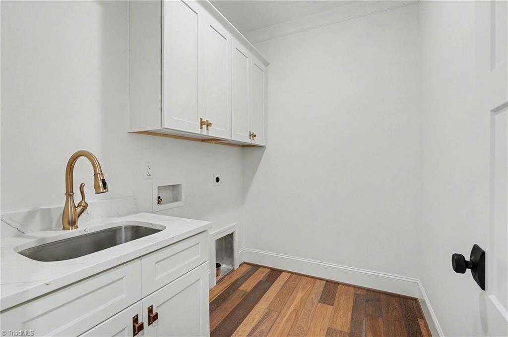 7904 Backridge Drive