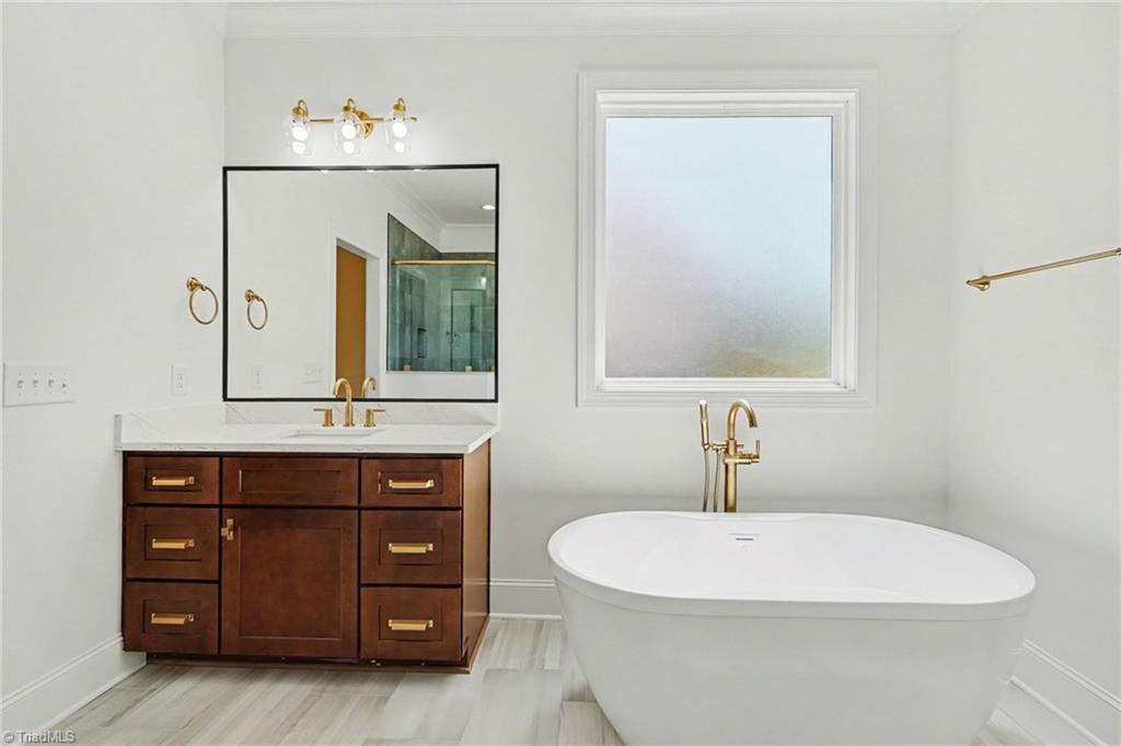 7904 Backridge Drive