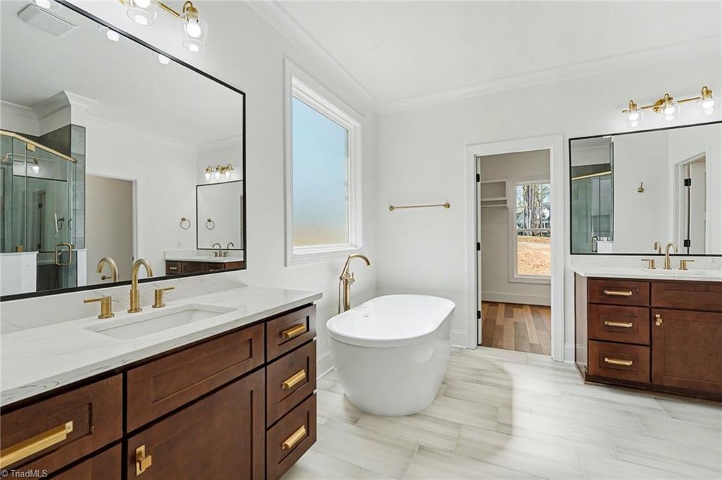 7904 Backridge Drive