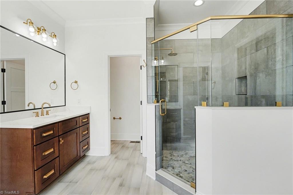 7904 Backridge Drive