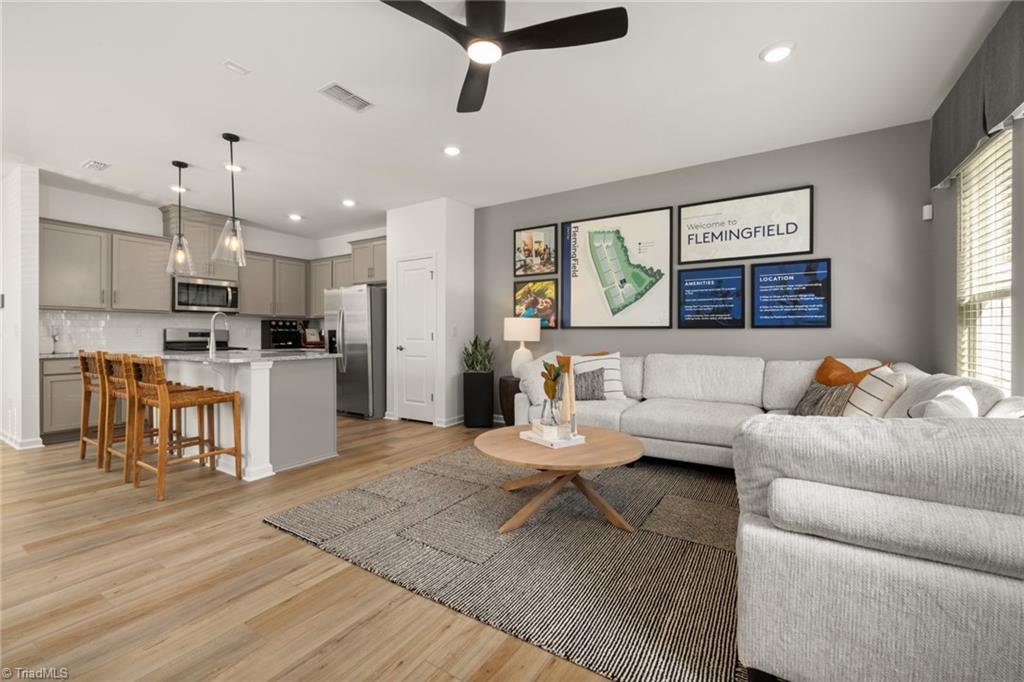 910 Plum Creek Place