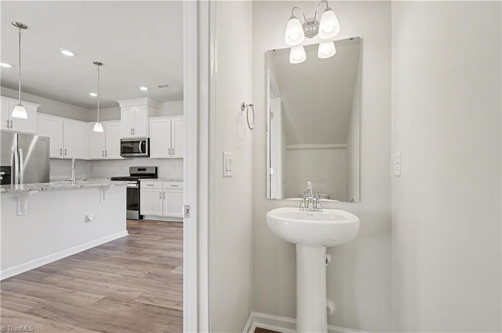 910 Plum Creek Place