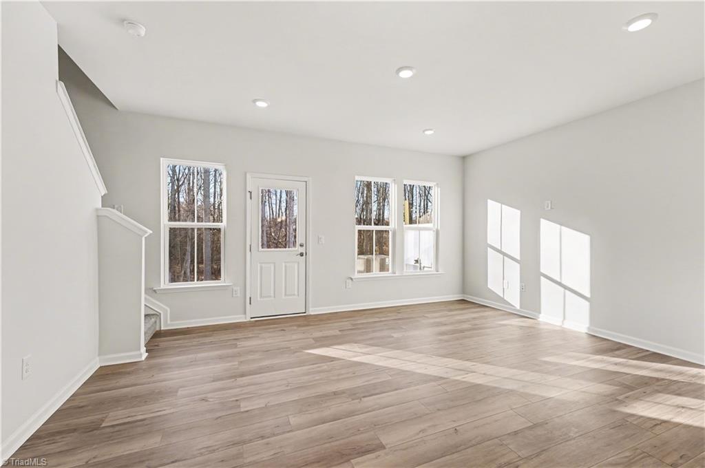 910 Plum Creek Place